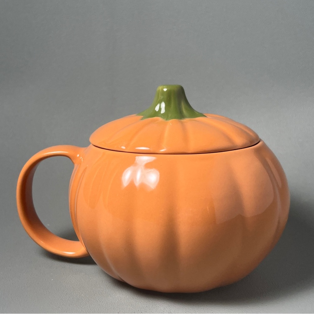 Halloween Horror Nights Lil' Boo Sculpted Mug - Picture 2 of 4